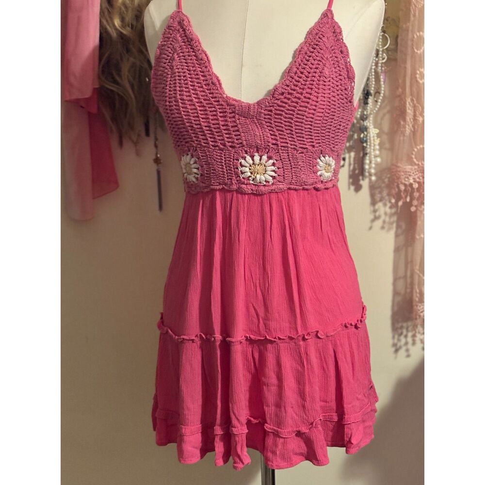 Blush Pink Crochet Daisy Bodice Tiered Babydoll Mini Dress Boho Festival Size S - Picture 3 of 6